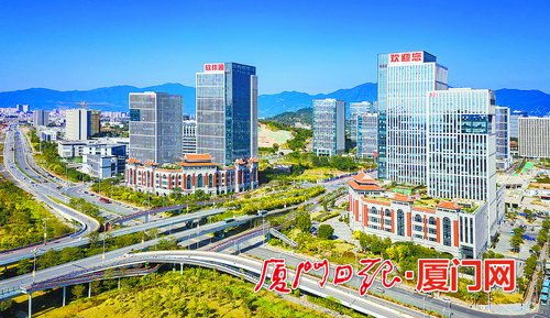 打造廈門電子信息產(chǎn)業(yè)萬(wàn)億集群 寫(xiě)在我市電子信息產(chǎn)業(yè)發(fā)展大會(huì)召開(kāi)之際